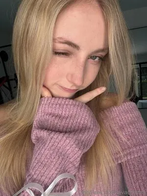 Avacherrry OnlyFans Leaked Free Thumbnail Picture - #nQ9ngX5XfM