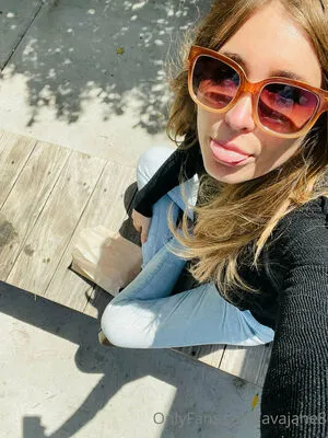 Avajane8 OnlyFans Leaked Free Thumbnail Picture - #sPAWNuKzuk