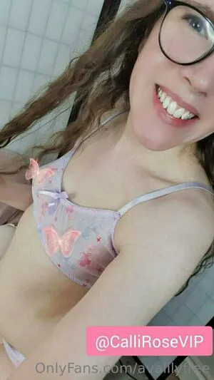 Avalilyfree OnlyFans Leaked Free Thumbnail Picture - #AQelr9ooAw