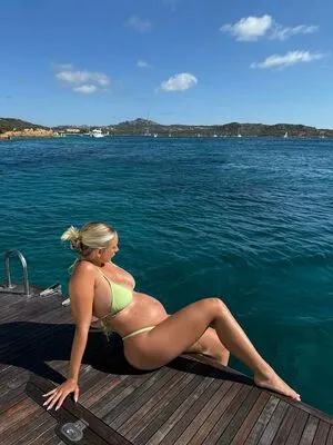 Avalon Nadfalusi OnlyFans Leaked Free Thumbnail Picture - #R9mU3H4zvY