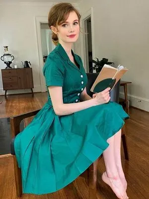 Avalonwarren OnlyFans Leaked Free Thumbnail Picture - #qtEDQPZi3A