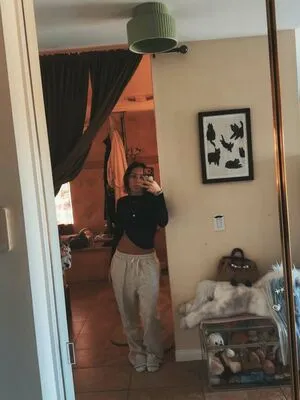 Avani Gregg OnlyFans Leaked Free Thumbnail Picture - #2txpcCQwXs