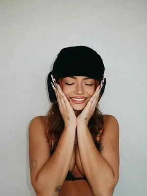 Avani Gregg OnlyFans Leaked Free Thumbnail Picture - #JddsopbQ95