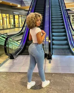 Avanti OnlyFans Leaked Free Thumbnail Picture - #vahTWpRNd7