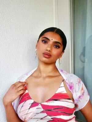 Avantika OnlyFans Leaked Free Thumbnail Picture - #7z40ilnalB