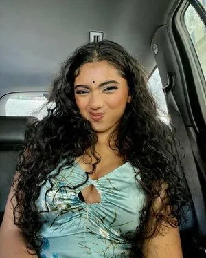 Avantika OnlyFans Leaked Free Thumbnail Picture - #VUXA5J0Jxn