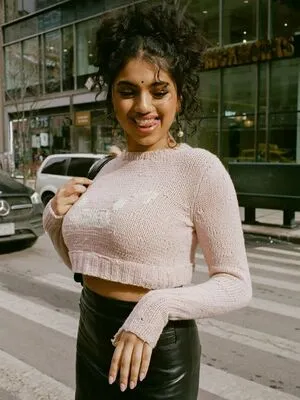 Avantika OnlyFans Leaked Free Thumbnail Picture - #tTMloG84go