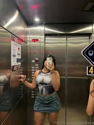 Avaplays OnlyFans Leaked Free Thumbnail Picture - #JuX8HV2pwa
