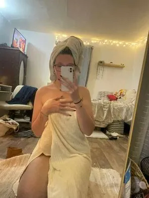 Avarodes OnlyFans Leaked Free Thumbnail Picture - #0I7o3vz2NH