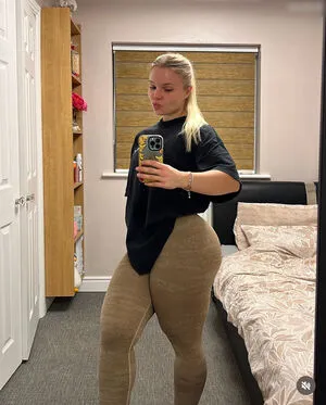 Avarose Fit OnlyFans Leaked Free Thumbnail Picture - #gXEPe19rHS