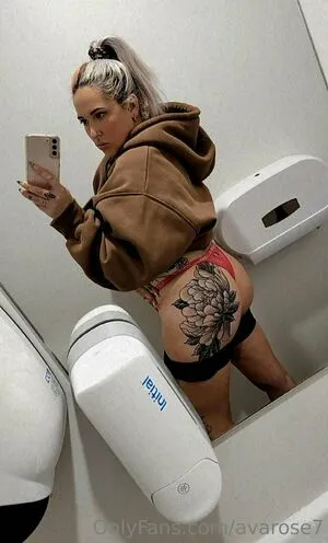 Avarose7 OnlyFans Leaked Free Thumbnail Picture - #4a3FM0dxTP