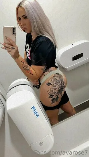 Avarose7 OnlyFans Leaked Free Thumbnail Picture - #yvB2n1id3M