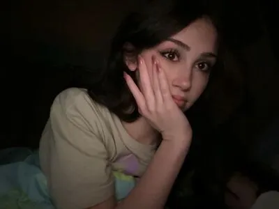 Avascreams OnlyFans Leaked Free Thumbnail Picture - #1Bgxig3y17