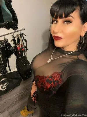 Avavonmedisin OnlyFans Leaked Free Thumbnail Picture - #ZxosIYXftR