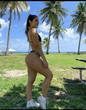 Avb Fit OnlyFans Leaked Free Thumbnail Picture - #amLyDq023G