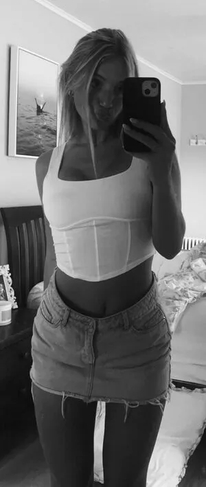 Avea Brown OnlyFans Leaked Free Thumbnail Picture - #dnPTinW5QM