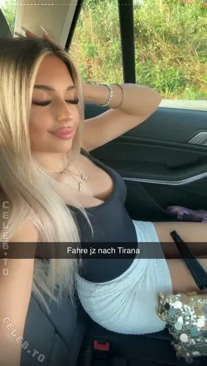 Avendaaxs OnlyFans Leaked Free Thumbnail Picture - #6MJSUmJA89