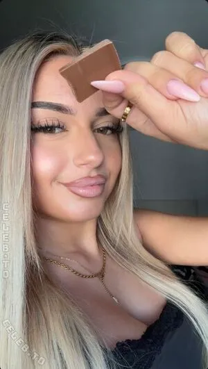 Avendaaxs OnlyFans Leaked Free Thumbnail Picture - #AUkfsh1s3s