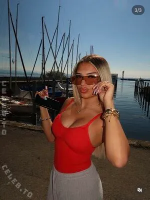 Avendaaxs OnlyFans Leaked Free Thumbnail Picture - #V7Mk4NZycX