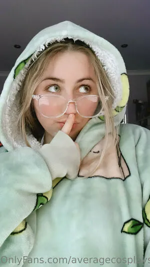 Averagecosplays OnlyFans Leaked Free Thumbnail Picture - #xIBSQ4jbHm