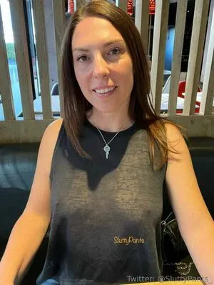 Averageukmum OnlyFans Leaked Free Thumbnail Picture - #ICYUyBcJCE