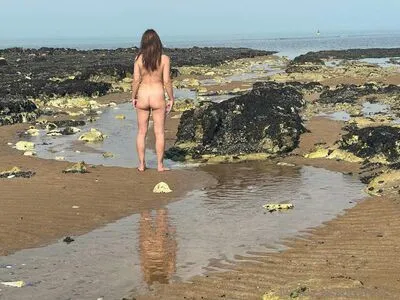 Averageukmum OnlyFans Leaked Free Thumbnail Picture - #lAlOLnnFtk