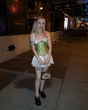 Averi Roselyn OnlyFans Leaked Free Thumbnail Picture - #bpGWJ7G3U4