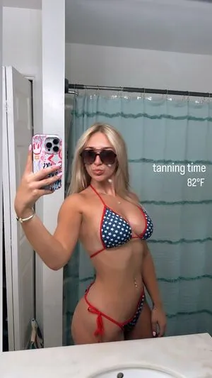 Avery Arthur OnlyFans Leaked Free Thumbnail Picture - #8Xeptdgm0e