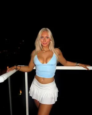 Avery Arthur OnlyFans Leaked Free Thumbnail Picture - #I2PXf3BvQo