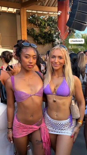 Avery Arthur OnlyFans Leaked Free Thumbnail Picture - #KIu6lmgc58