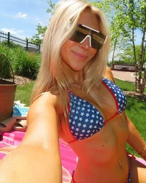 Avery Arthur OnlyFans Leaked Free Thumbnail Picture - #a0HlSFOyJm