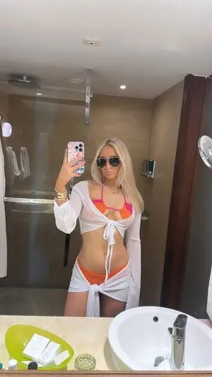 Avery Arthur OnlyFans Leaked Free Thumbnail Picture - #fVmlh4Dag3