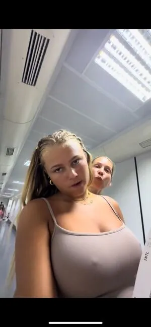 Avery Bracher OnlyFans Leaked Free Thumbnail Picture - #0jo9BAlbTU