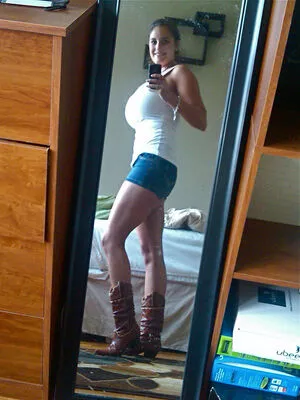 Avery Harwood OnlyFans Leaked Free Thumbnail Picture - #MJAvS2fV1Y