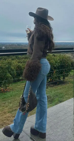 Avery Hodge OnlyFans Leaked Free Thumbnail Picture - #2BsZhG3F0F