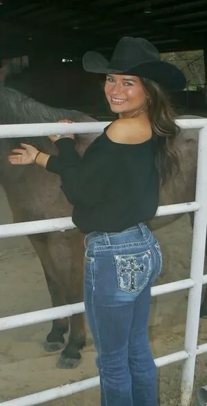 Avery Hodge OnlyFans Leaked Free Thumbnail Picture - #7boOxhbxaM