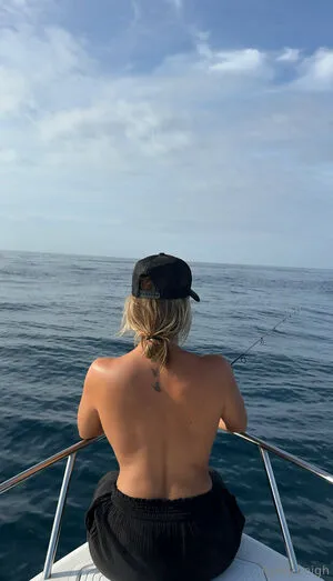 Avery Leigh OnlyFans Leaked Free Thumbnail Picture - #Bs3GW8Zeyd