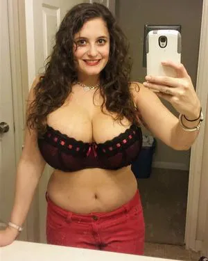 Avery Milla OnlyFans Leaked Free Thumbnail Picture - #KGpAtLXZ0S