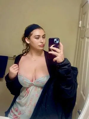 Avery Santoro OnlyFans Leaked Free Thumbnail Picture - #5KtG5wJMwf