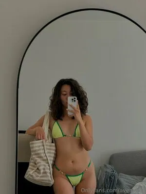 Avery Sss OnlyFans Leaked Free Thumbnail Picture - #9PZPCfcYzK