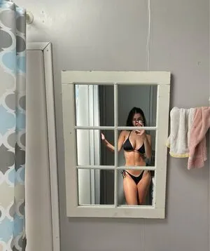 Avery Weston Thwaites OnlyFans Leaked Free Thumbnail Picture - #llOo4779WH