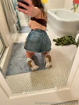Averyafterhours OnlyFans Leaked Free Thumbnail Picture - #VfcFLhQu7M