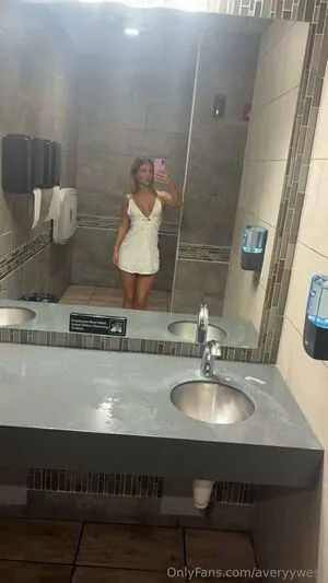 Averybennett OnlyFans Leaked Free Thumbnail Picture - #ODYbjtT5l5