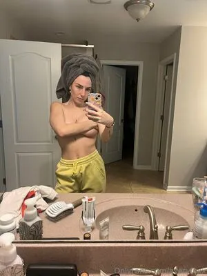 Averyfoxx OnlyFans Leaked Free Thumbnail Picture - #riLmcsMQ6S