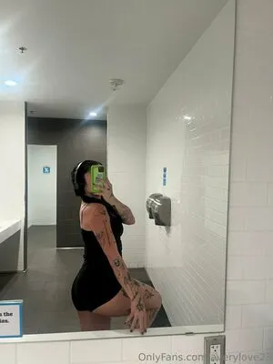 Averylove23 OnlyFans Leaked Free Thumbnail Picture - #cjsOA1kmTe