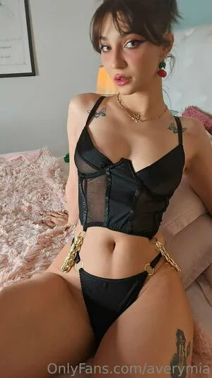 Averymia OnlyFans Leaked Free Thumbnail Picture - #G4V94tgrj2