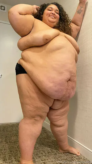 Averyssbbw OnlyFans Leaked Free Thumbnail Picture - #cs3Dl5Ey2s