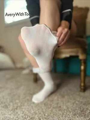 Averywithtoes OnlyFans Leaked Free Thumbnail Picture - #1q5XU5dw3Z