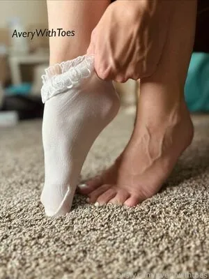 Averywithtoes OnlyFans Leaked Free Thumbnail Picture - #nvaLj9NLgA