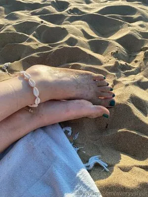 Averyysfeet OnlyFans Leaked Free Thumbnail Picture - #4LkEcIdE0L